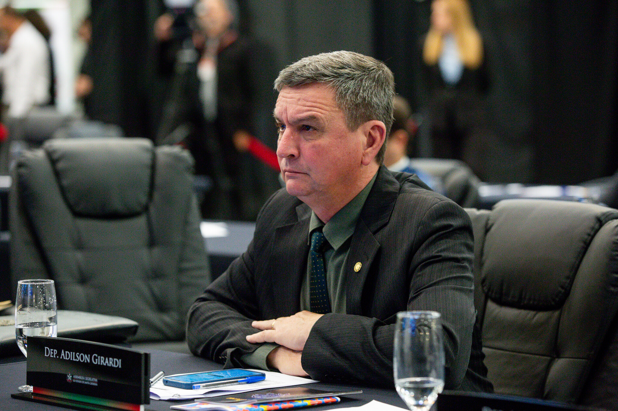 - Deputado Adilson Girard (MDB)