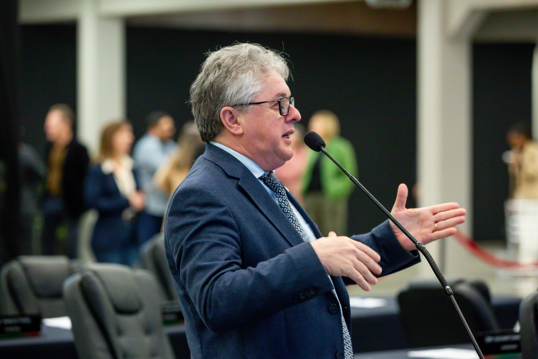 - Deputado Tiago Zilli (MDB)