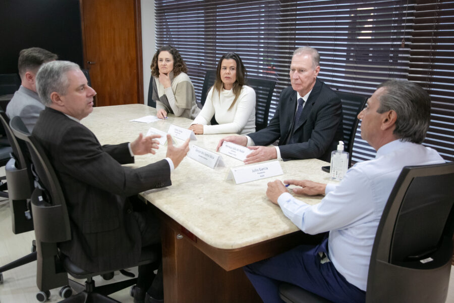 Integrantes do TCE visitaram o presidente da Alesc na tarde desta terça-feira (12)
