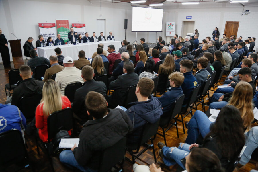 Alesc debate desafios da sucessão familiar no campo