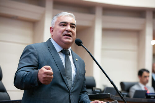 Deputado apresenta projeto para reduzir danos causados por redes fantasmas no mar
