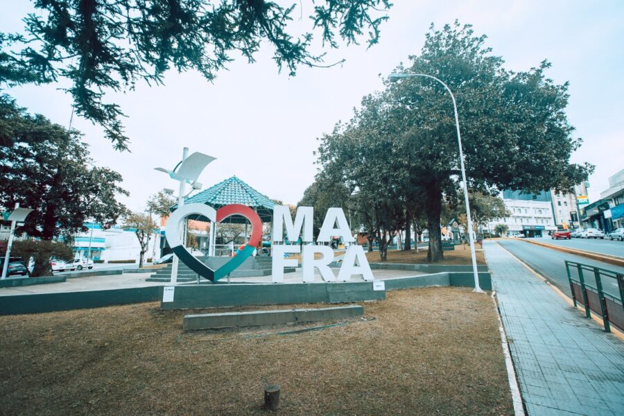 Praça Hercílio Luz, na região central de Mafra; município recebe o Alesc Itinerante nos dias 5 e 6 de agosto