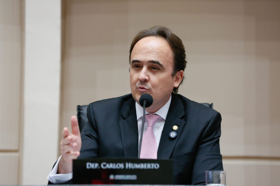 Deputado Carlos Humberto (PL), proponente da homenagem