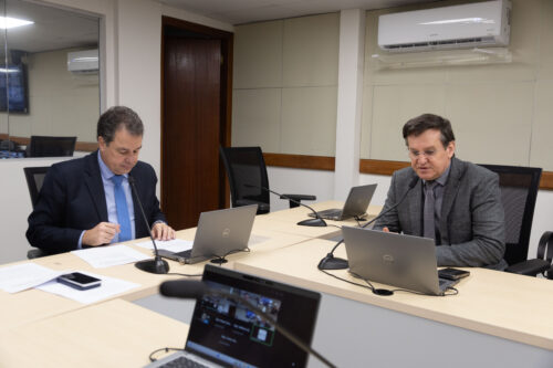 Comissão aprova projetos de combate à erotização e à pedofilia