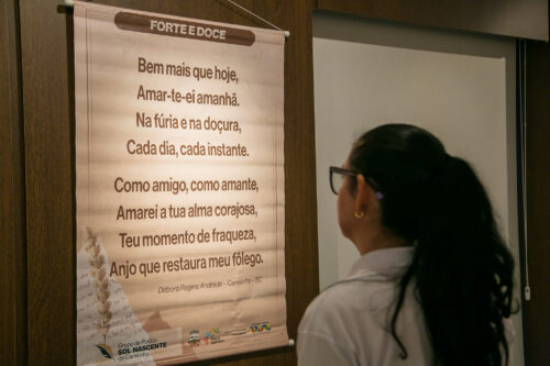 Exposição na Alesc valoriza ‘Poesia que Floresce’