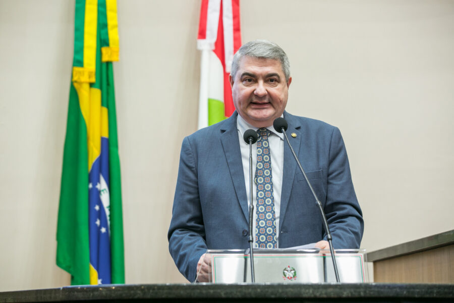 Governador sanciona lei que incentiva doação de medula óssea em SC