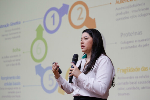 Mariane Almeida de Barros