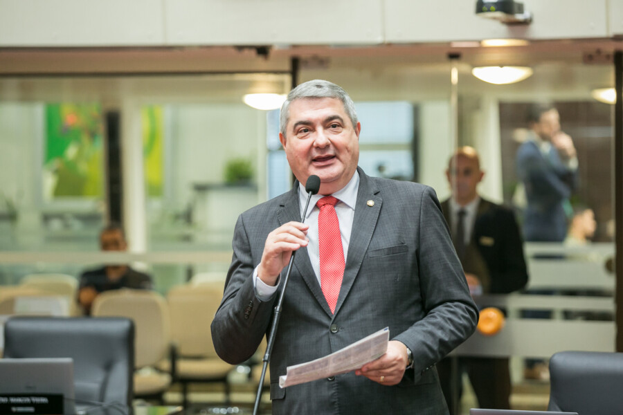 - Deputado Antídio Lunelli (MDB)