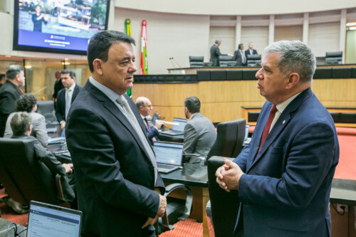 - Deputado Mauricio Peixer (PL)	
- Deputado Mário Motta (PSD)