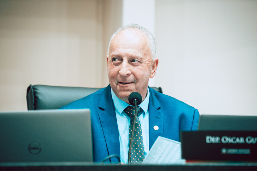 - Deputado Oscar Gutz (PL)