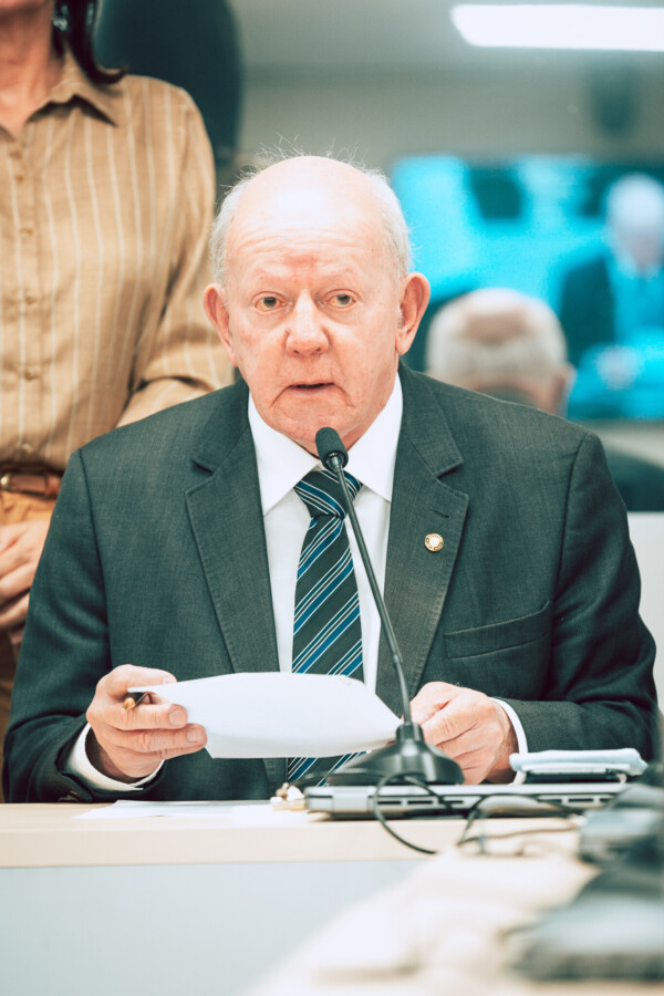 - Deputado Marcos Vieira (PSDB)