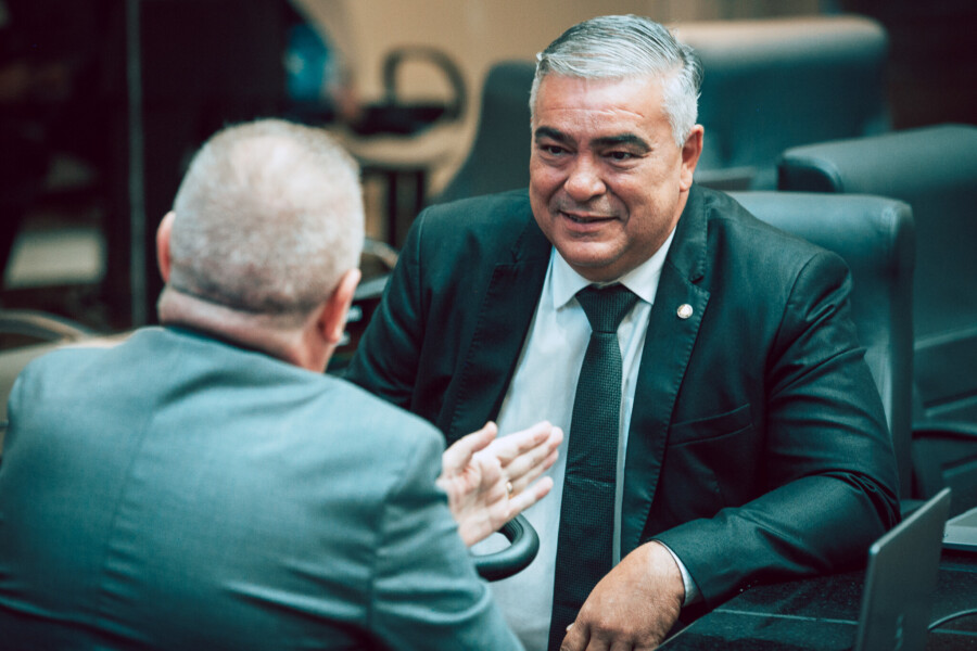 - Deputado Maurício Eskudlark (PL) - Deputado Sargento Lima (PL)