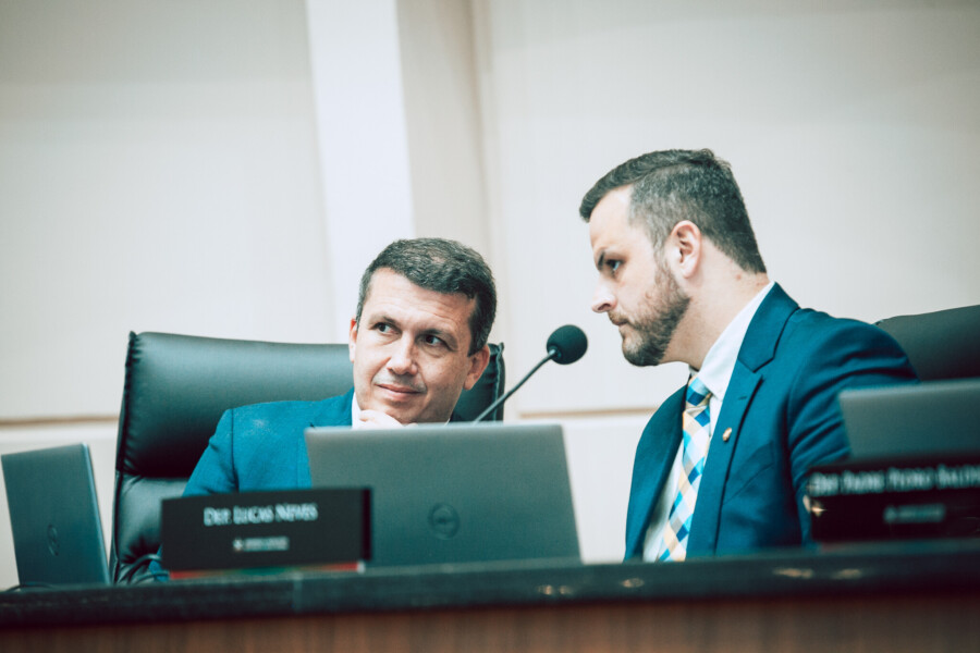 - Camilo Martins (PODEMOS)
- Deputado Lucas Neves (PODEMOS)