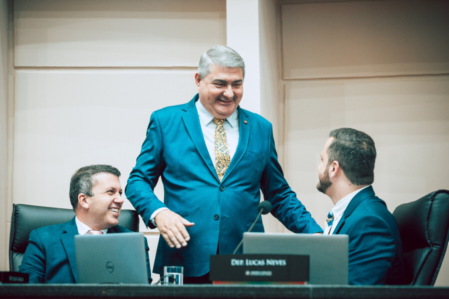- Camilo Martins (PODEMOS)
- Deputado Antídio Lunelli (MDB) - Deputado Lucas Neves (PODEMOS)