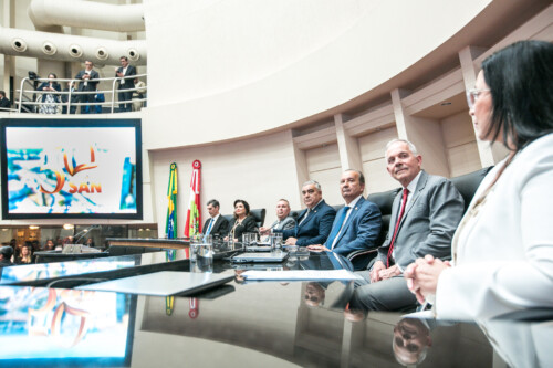 -Andreas Eisele - Sub.Procurador de Justiça - Marilisa Boehm  Vice-Governadora de Santa Catarina  - Deputado Maurício Eskudlark (PL)  - Deputado Sargento Lima (PL) 	

- Jorginho dos Santos Mello -  Governador de Santa Catarina-- Carlos Alberto Civinsk - Presidente Tribunal Regional Eleitoral de Sa