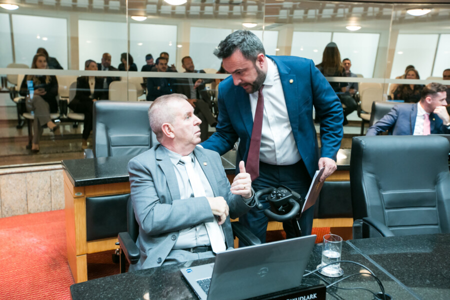 - Deputado Maurício Eskudlark (PL) 
- Deputado Marcius Machado (PL)