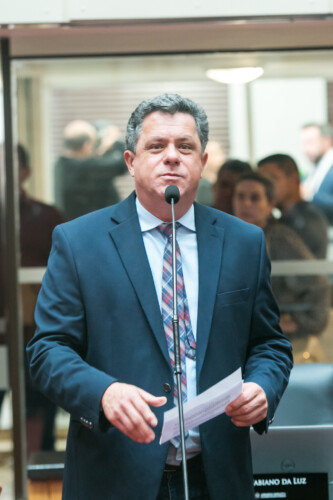 - Deputado Ivan Naatz (PL)