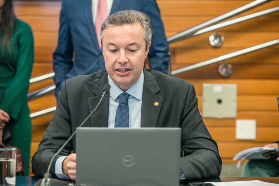 - Deputado Napoleão Bernardes (PSD)