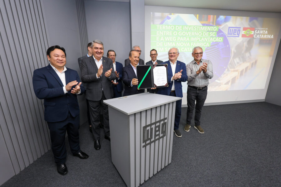 Dr. Vicente participa de anúncio de investimento da WEG e destaca incentivos à geração de empregos