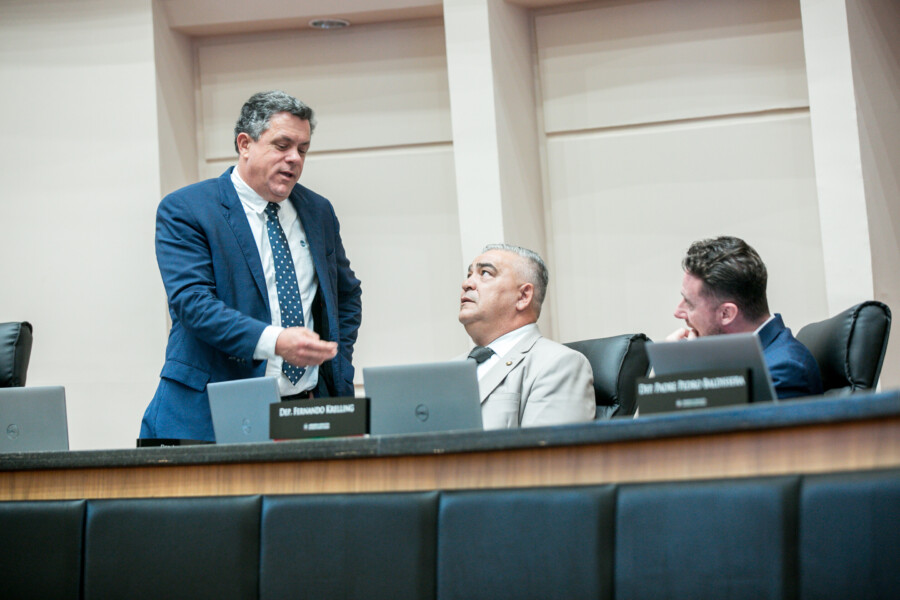 - Deputado Ivan Naatz (PL)
- Deputado Sargento Lima (PL) 	 - Deputado Fernando Krelling (MDB)