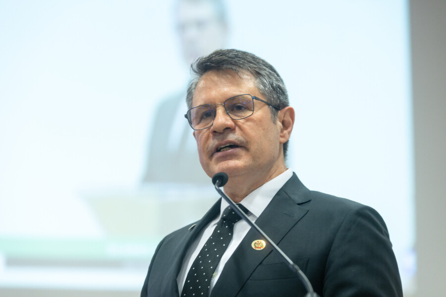 - Alexandre Cidral - Reitor da Univille SC