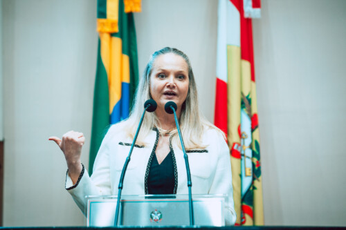 - Vanessa Cavallazzi   - Procuradora Geral de Justiça de Santa Catarina