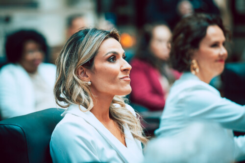 - Vanessa Guimarães  Tobias Crocetta Biazin - Empresaria Mentora e Palestrante