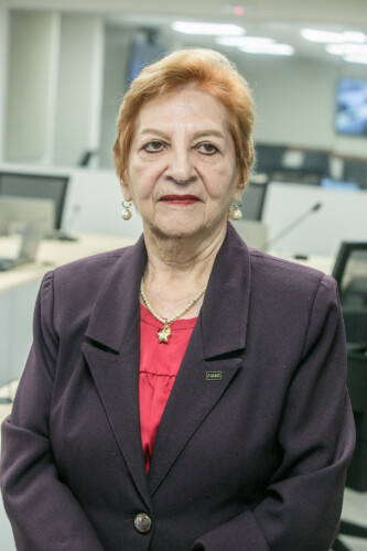 - Maria Tereza Bustamante - chefe de gabinete da presidência  da Câmara de Comércio Exterior da Fiesc