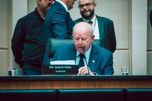 - Deputado Marcos Vieira (PSDB)