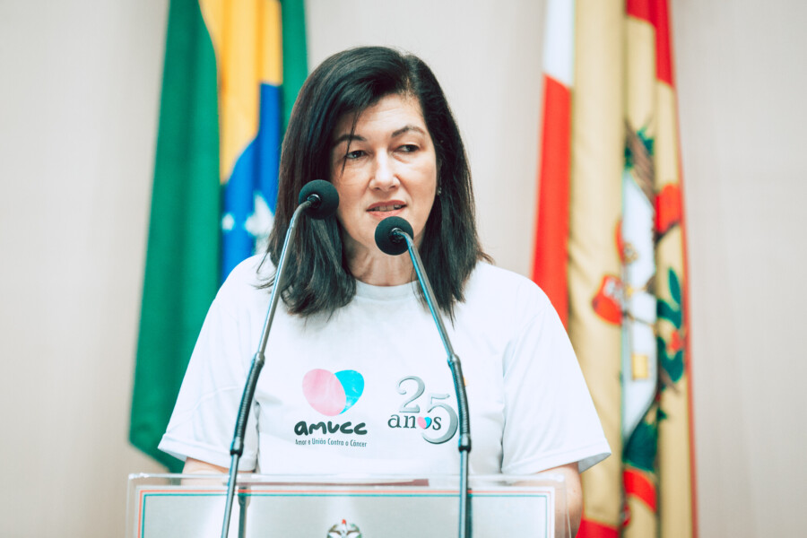 - Simone M. Souza Lopes - Presidente da AMUCC