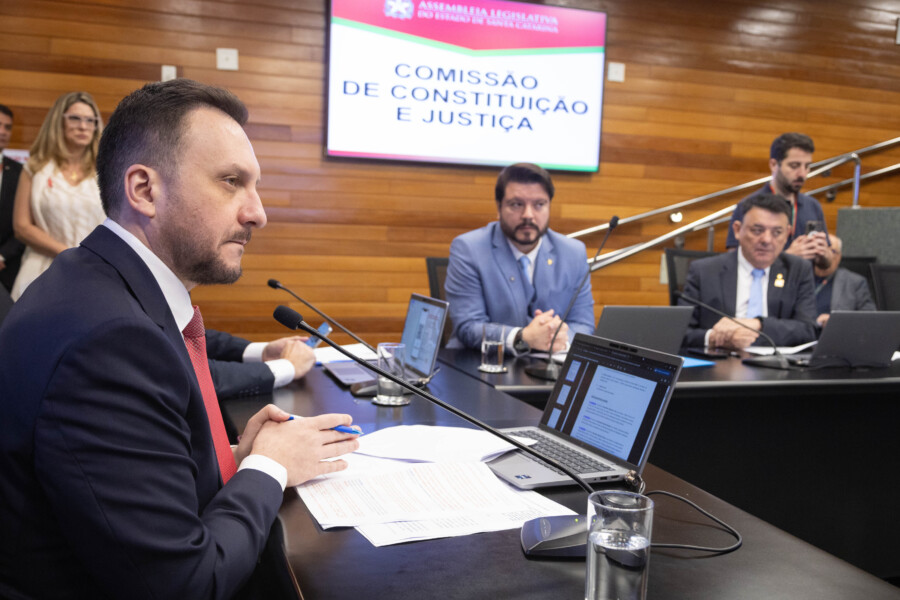 - Deputado Pepê Collaço (PP)
 - Deputado Alex Brasil (PL)