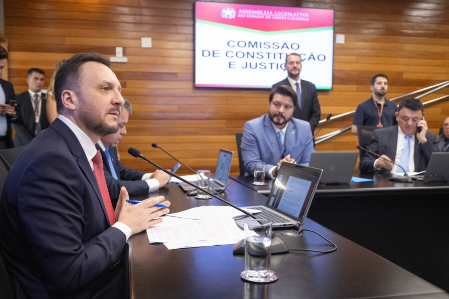 - Deputado Pepê Collaço (PP)
 - Deputado Alex Brasil (PL)