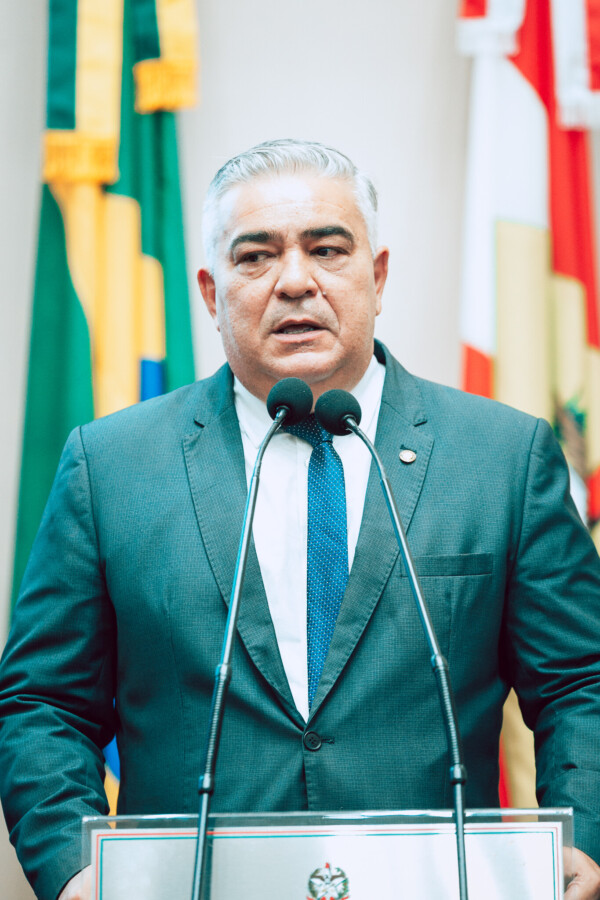 - Deputado Sargento Lima (PL)