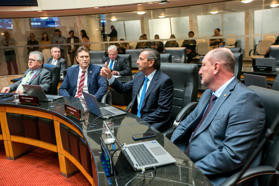 - Deputado Tiago Zilli (MDB)
- Deputado Volnei Weber (MDB) - Deputado Julio Garcia (PSD)
 - Deputado Mauro de Nadal (MDB)