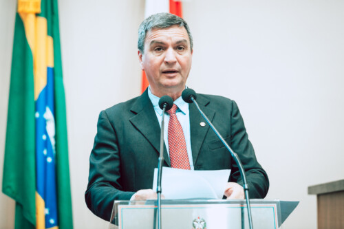 - Deputado Adilson Girard (MDB)