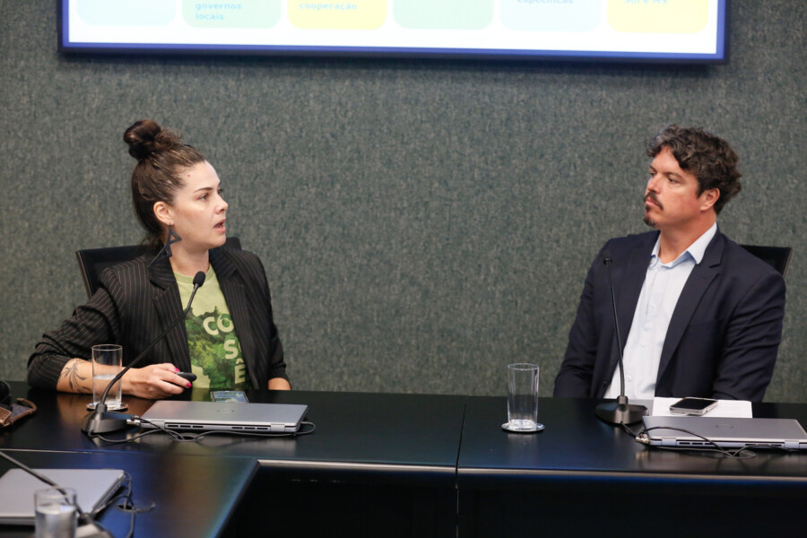 Representante do CREA:
Elizangela Bortoluzz, Deputado Marquito