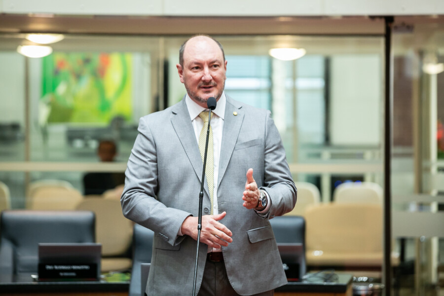- Deputado Mauro de Nadal (MDB)