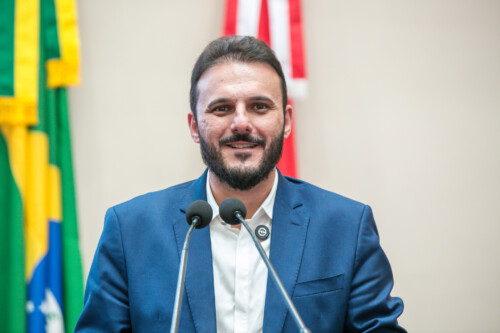 -Luiz Henrique Castro de Souza- Prefeito de Pescaria Brava SC