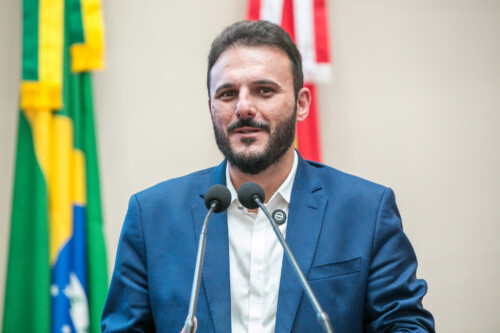 -Luiz Henrique Castro de Souza- Prefeito de Pescaria Brava SC