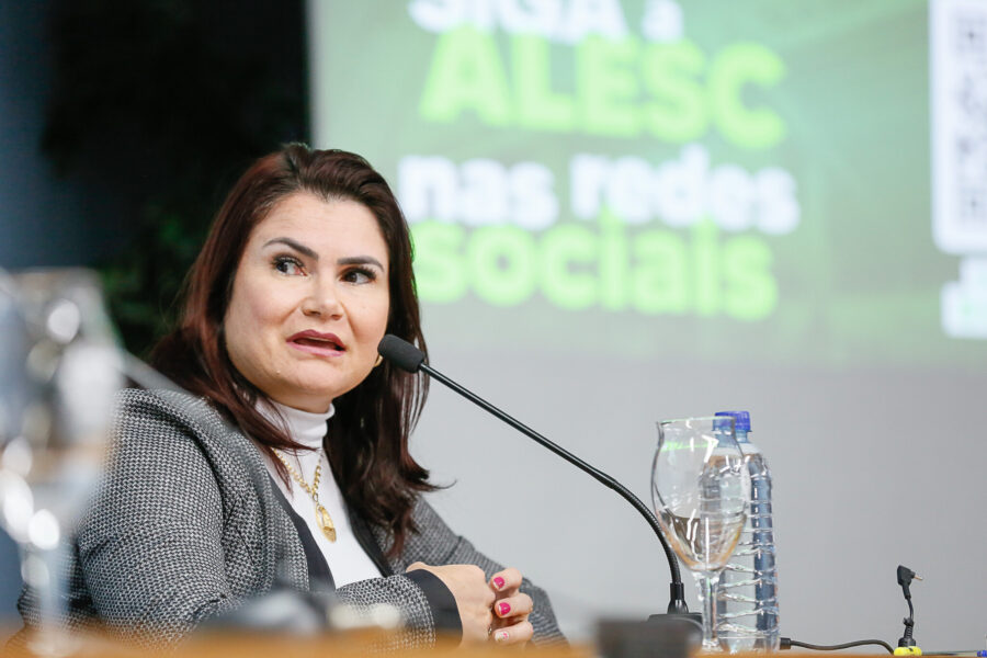 Tânia Bortolini, prefeita de Brunópolis.