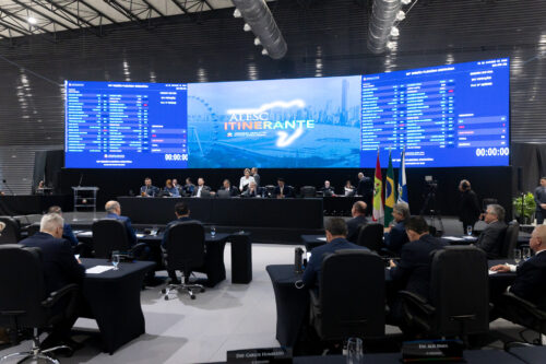 Plenário do Alesc Itinerante aprova 27 projetos nesta terça-feira (28)