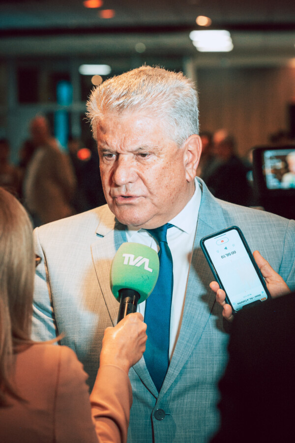 - Ari Rabaiolli -Direto Presidente da Agencia de Fomento do Estado de SC BADESC