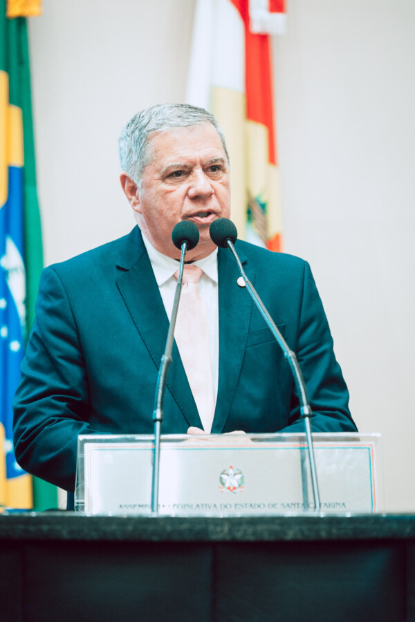 - Deputado Mário Motta (PSD)
