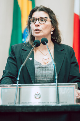 - MICHELE RONCALIO - Secretária da Fazenda de Florianópolis - SC