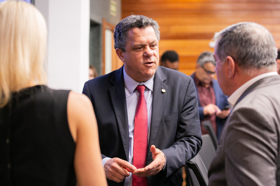 - Deputado Ivan Naatz (PL)
