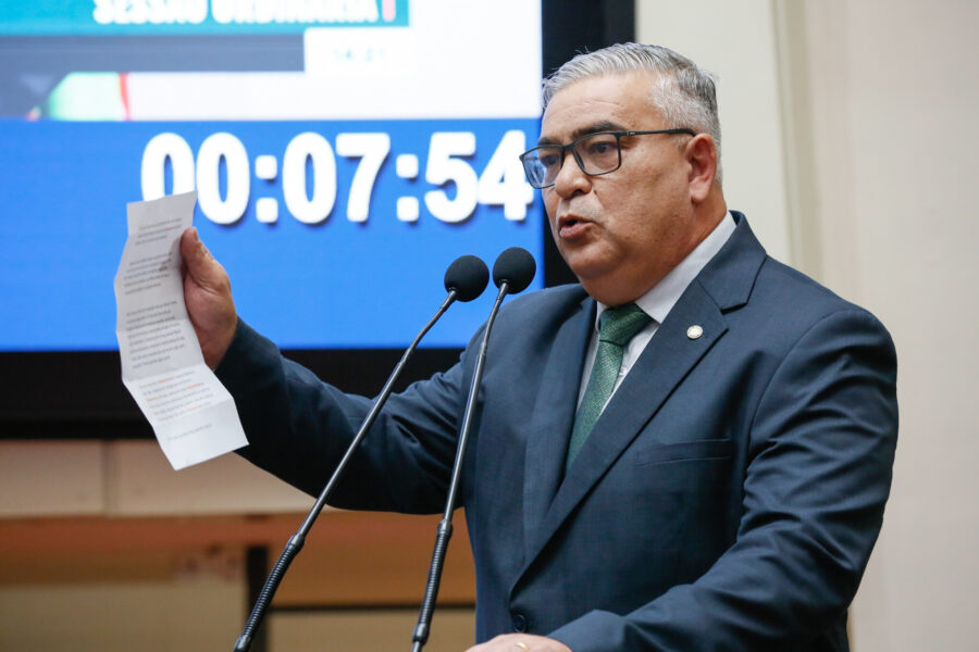 “Hoje, eu vou ocupar esta tribuna para cometer um crime e sair daqui preso”