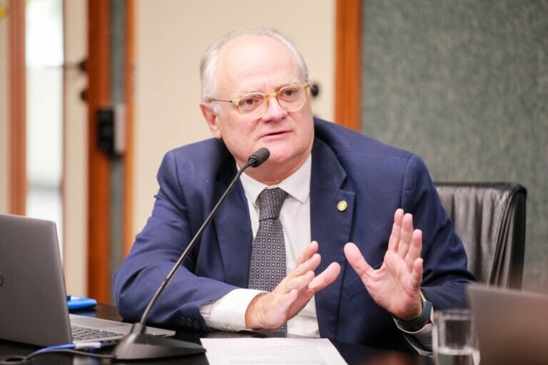 Dr. Vicente critica decreto federal e alerta para retrocessos na Educação Especial