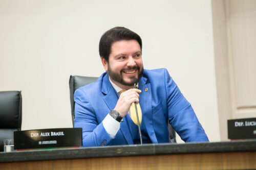 Isenção para motos nos pedágios: Alex Brasil discute soluções no Ministério dos Transportes