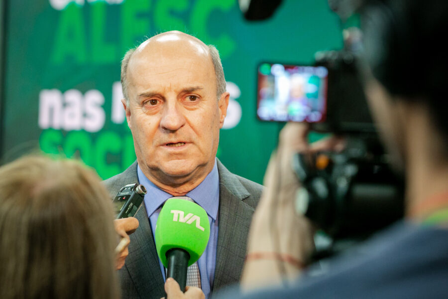 Deputado José Milton Scheffer.