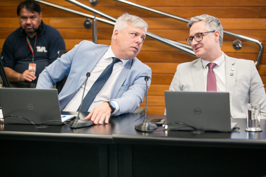 - Deputado Fabiano da Luz (PT)
 - Deputado Matheus Cadorin (NOVO)